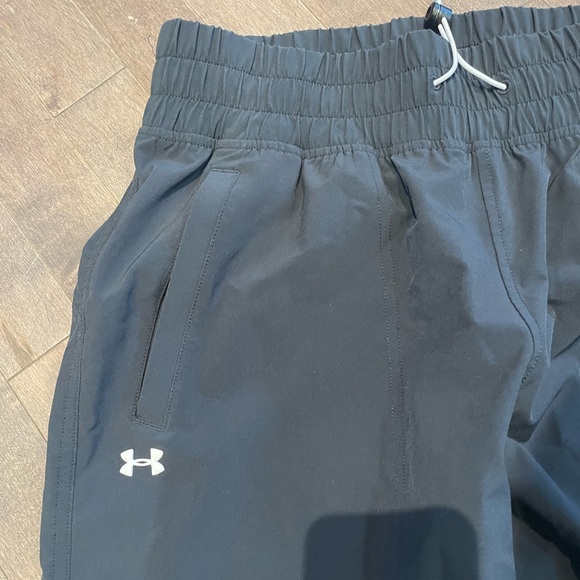 Under Armour Pant Size S - Picture 5 of 5